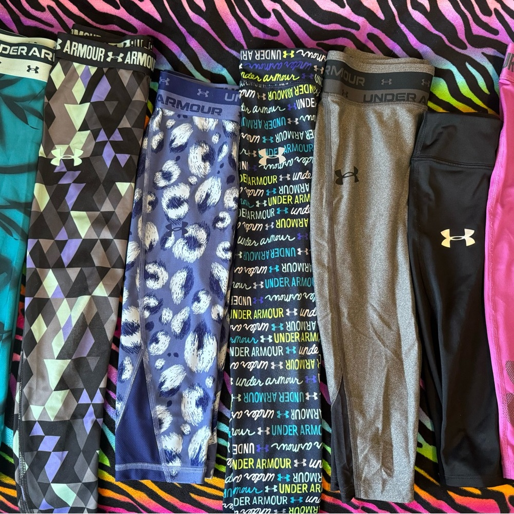 Under Armour Black and Blue Leggings Athletic Bottoms